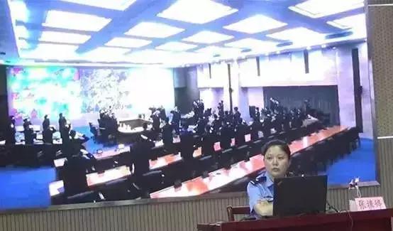 一个医生,一个护士,白天救人,晚上“自杀”