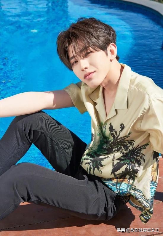 周震南帅气穿搭,周震南穿衬衫图片