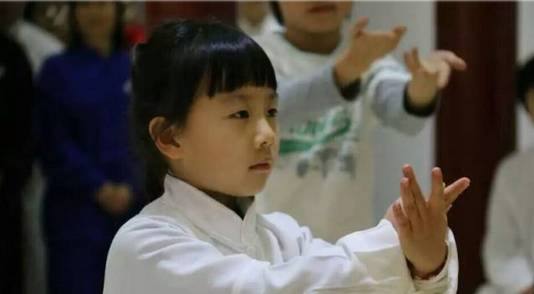 每天坚持练太极1小时,坚持练太极