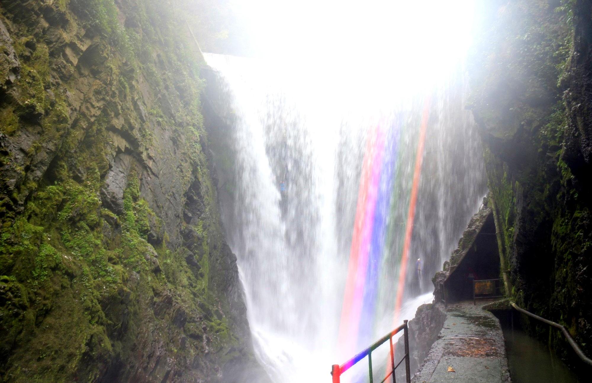 亚洲第一瀑布贵州黄果树瀑布,贵州大山发现三条未开发瀑布