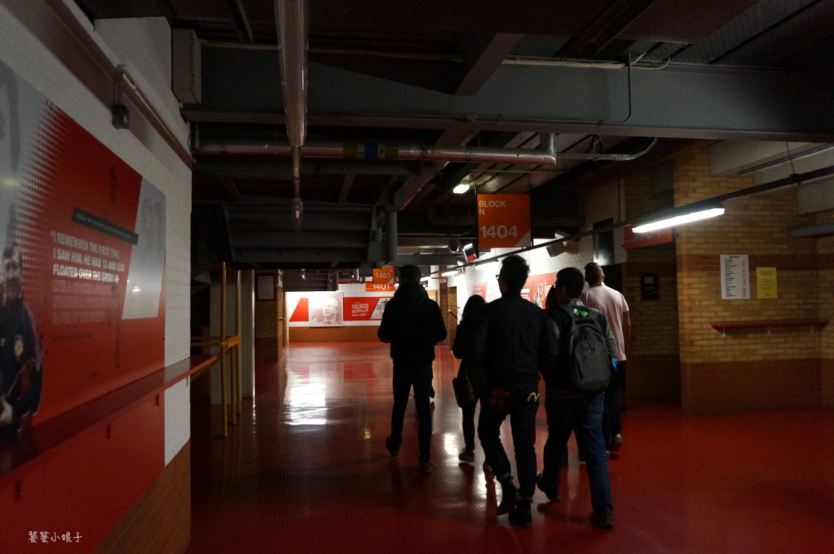 c罗重返曼联穿几号球衣,探秘更衣室