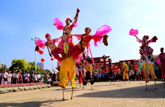 辽宁鞍山地方特色民间艺术,鞍山民间艺术博物馆