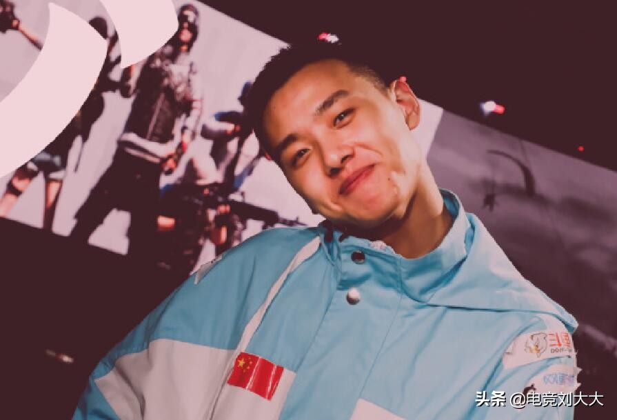 4AM战队季后赛换人，黑潮替换龙太子，训练赛6局0杀成*用御**背锅位