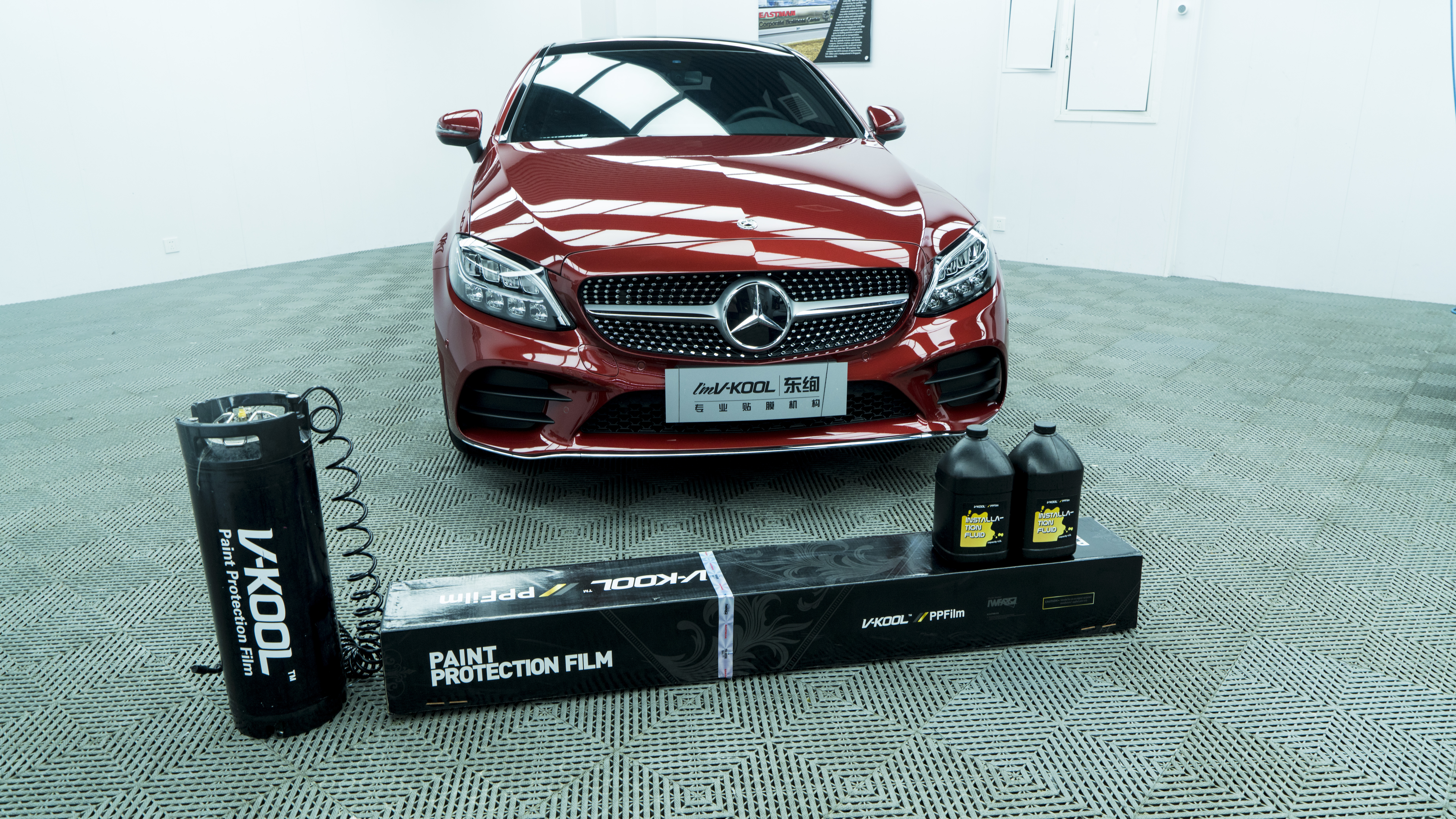 汽车贴膜多少钱一套,汽车改色贴膜一般多少钱