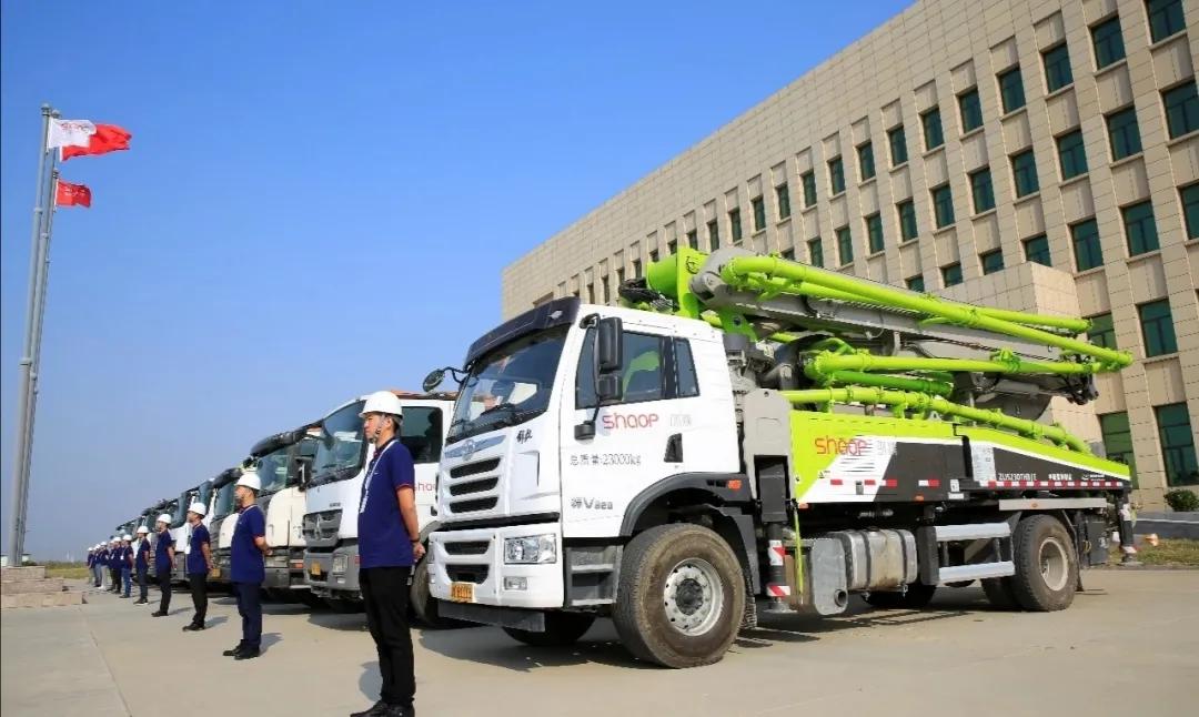 刚毕业投身租赁120万买泵车，十年位列天津三甲，颜颖奇的多元面孔与创业经