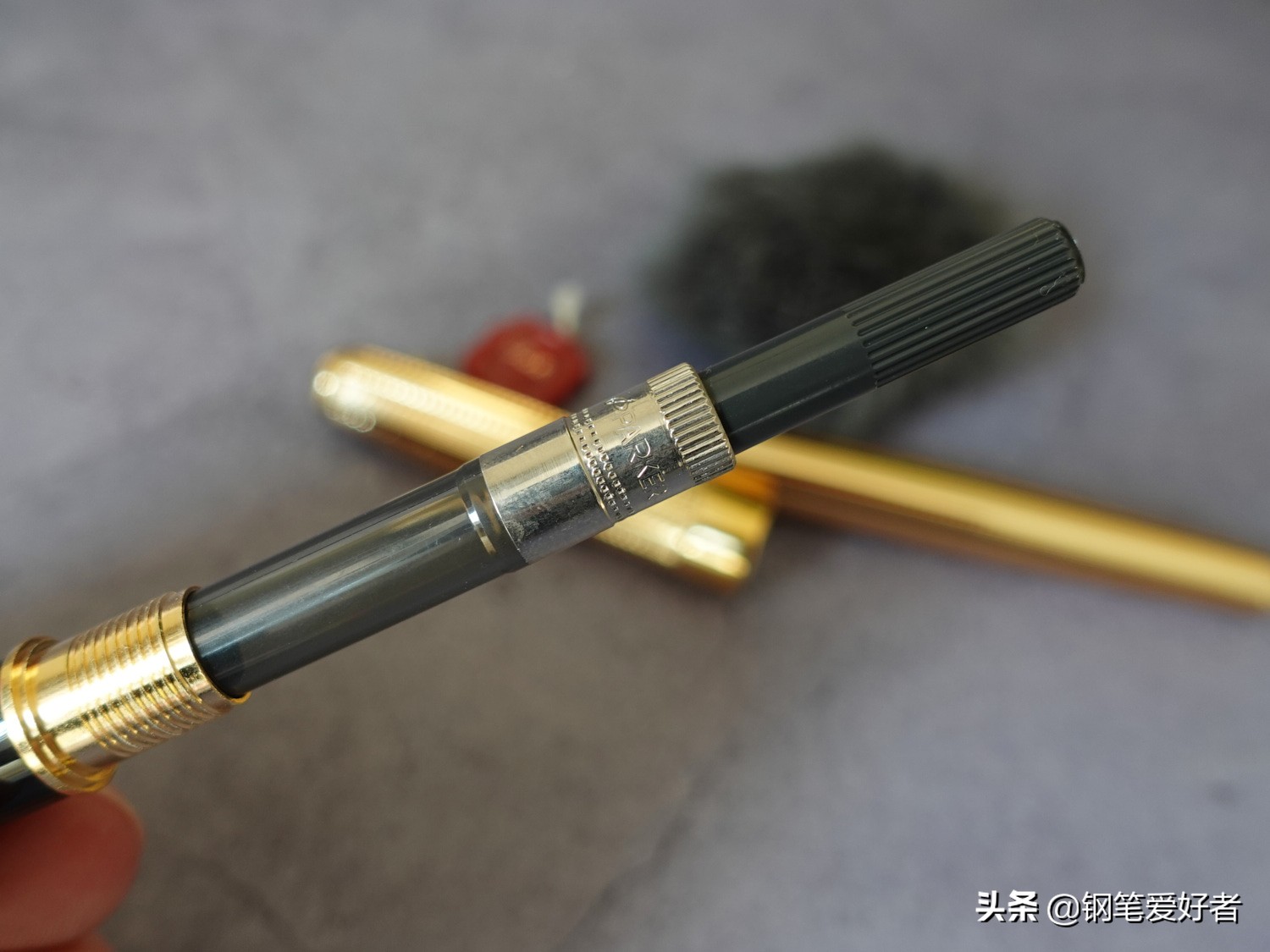 派克钢笔18k纯金老款,全新派克卓尔系列钢笔18k750