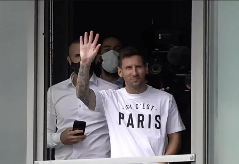 足球的血液,红色的血液需要传承