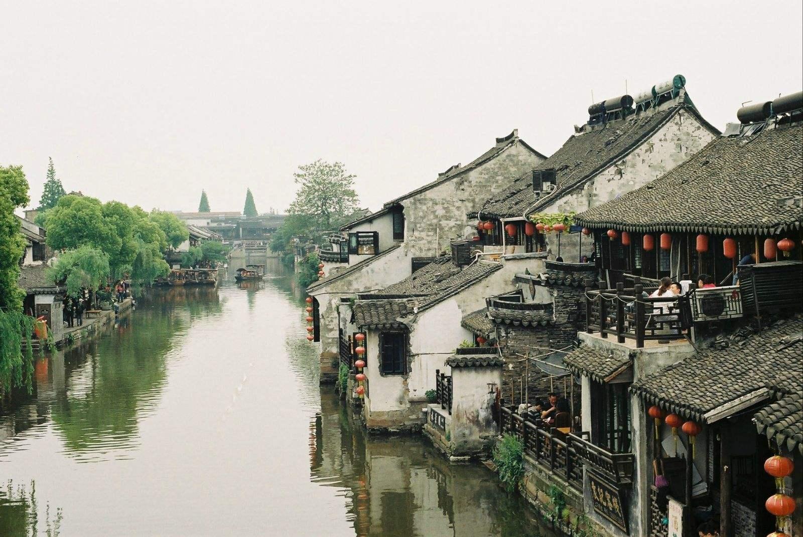 中国十大古镇你必须得去,国内十大古镇盘点