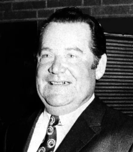 短波市场的巅峰｜根德经典GrundigSatellit650收音机回顾