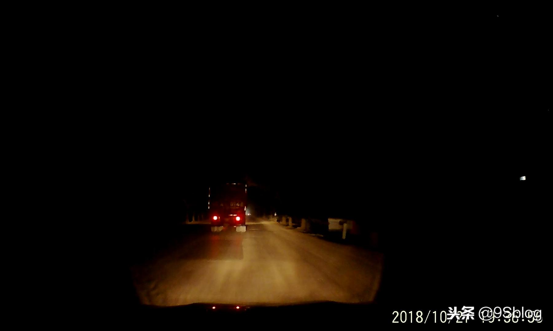 小蚁行车记录仪下载录像,小蚁行车记录仪更换电池