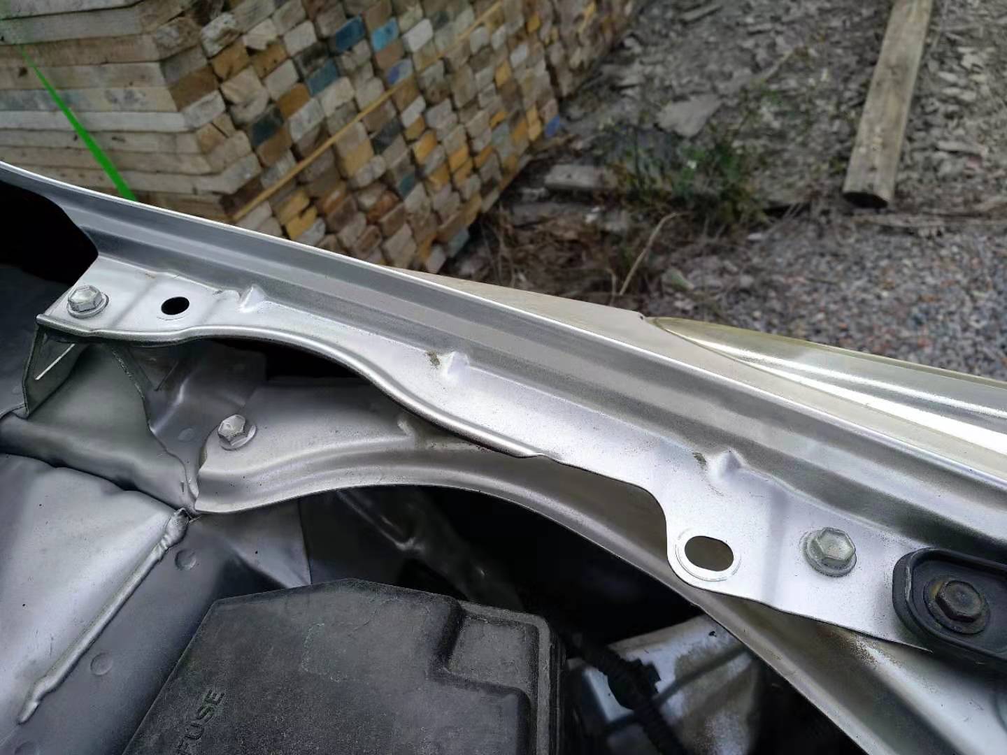 丰田威驰两厢事故车,最新广东丰田威驰事故二手车