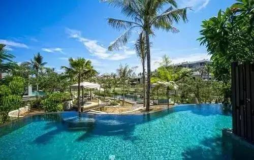 巴厘岛11家顶级酒店报告,巴厘岛前十酒店价格