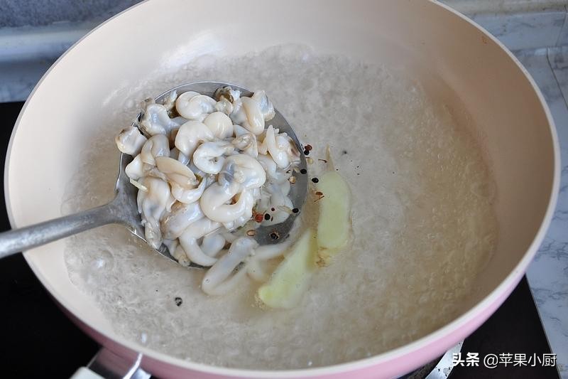 夏季火爆麻辣小海鲜,又简单又好吃的麻辣小海鲜