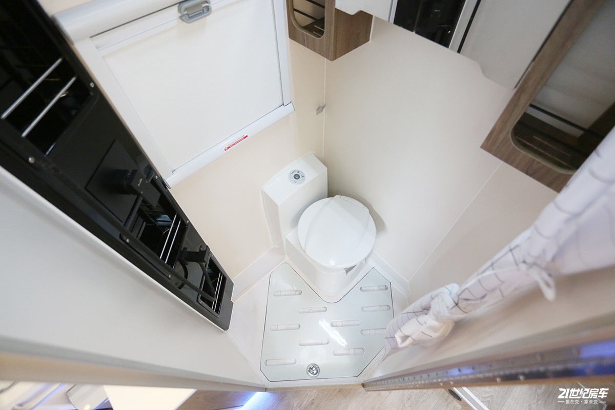 2019年新款福特b型房车,霍夫勒最新款b型房车