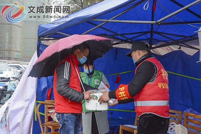 展现出基层干部强大的战斗力,基层干部办事有韧性的例子