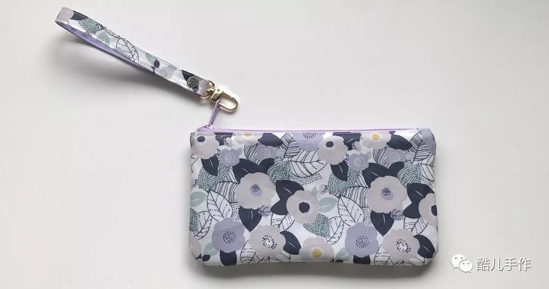 布艺便携折叠收纳包随身怎么做,双拉链开口收纳包制作方法