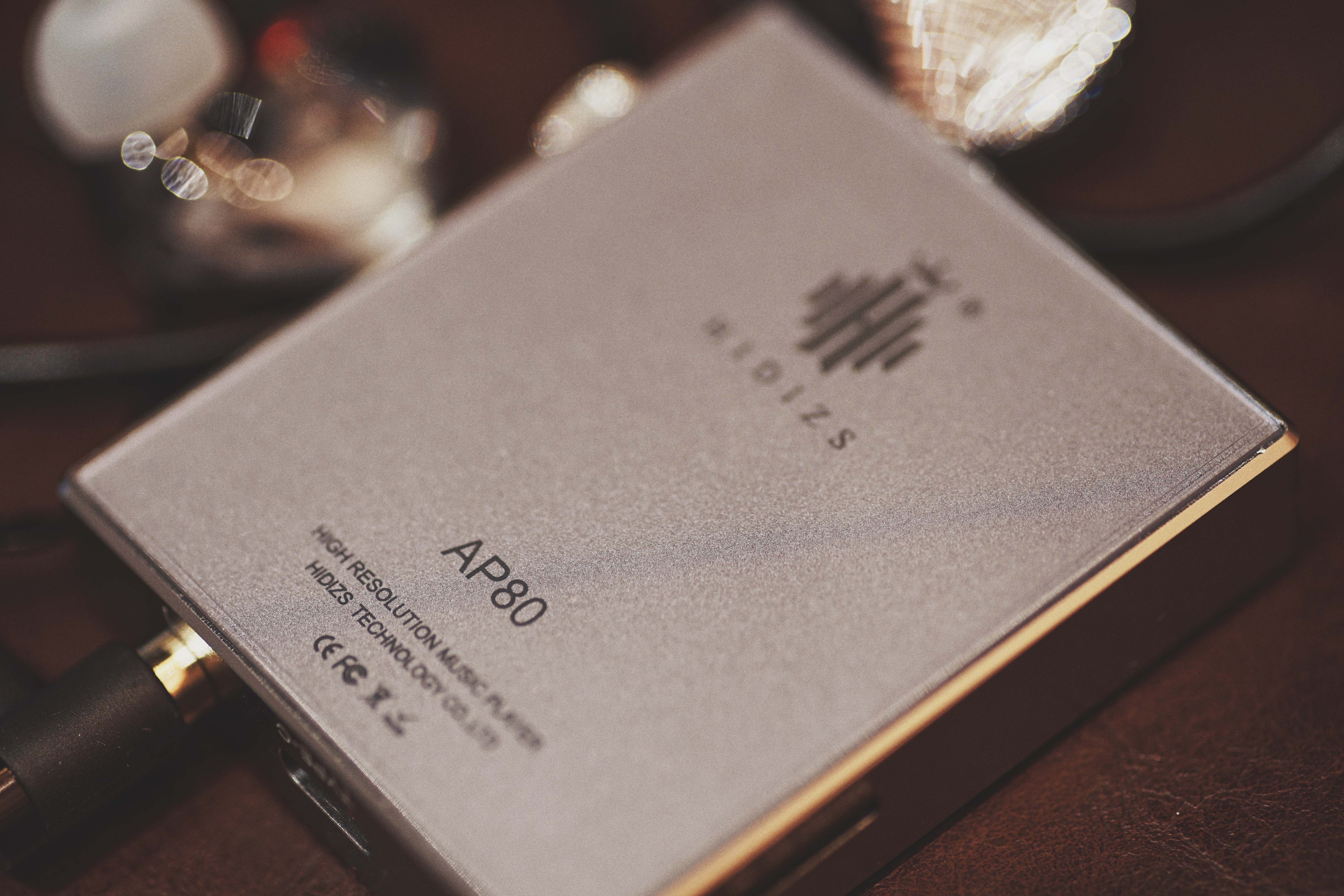 手机没有了耳机口,音乐*载下**网站被封杀,未来我们该如何HIFI?