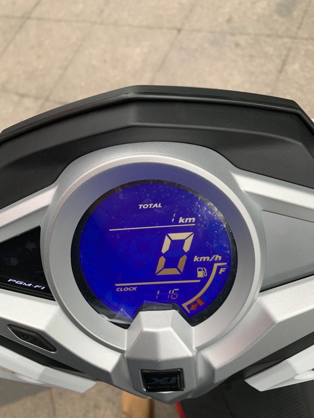 本田裂行踏板摩托长途改装,本田裂行125踏板跑山视频