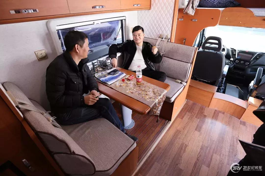 自动挡四驱越野房车40万以下,自动挡皮卡房车10万左右