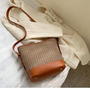 淘宝上女包品牌推荐,淘宝上哪个店的女包是正品