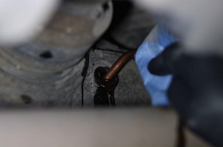 老车翻新：修复2005年凌志LS430，V8自吸大排量，一代神话再复活