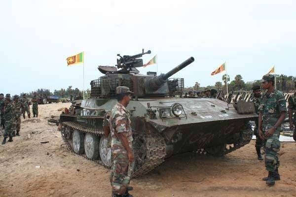 鍗板凹灏嗚喘淇勬垬鏂楁満,鍗板凹璐拱淇勭綏鏂垬鏂楁満