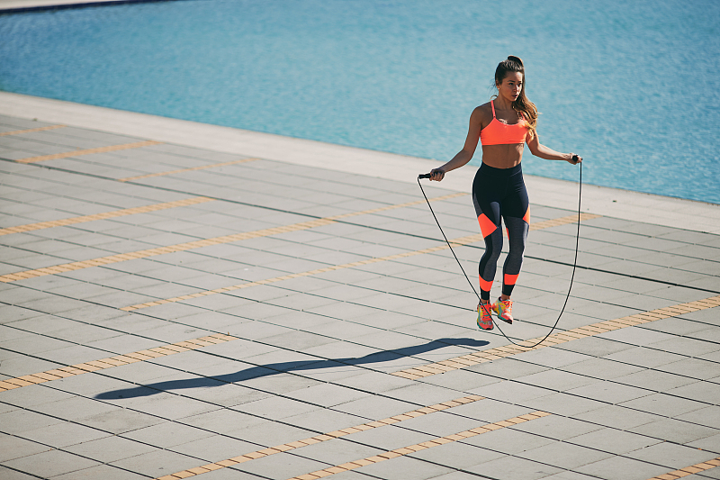 减掉手臂蝴蝶袖的最有效动作,瘦蝴蝶袖的最有效的方法和用法