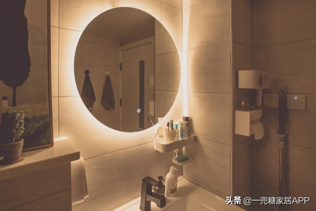 48㎡小家，餐厅可以蹦迪，还带私人影院！小户型都给我学