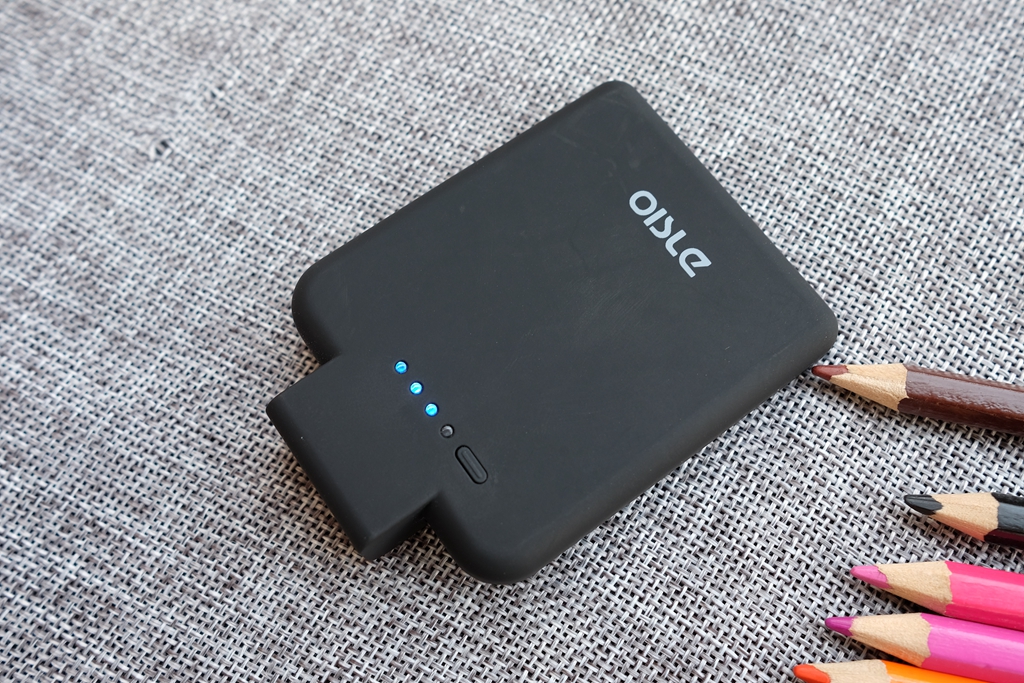 超级能充的充电宝,一款充电宝到底有多好看