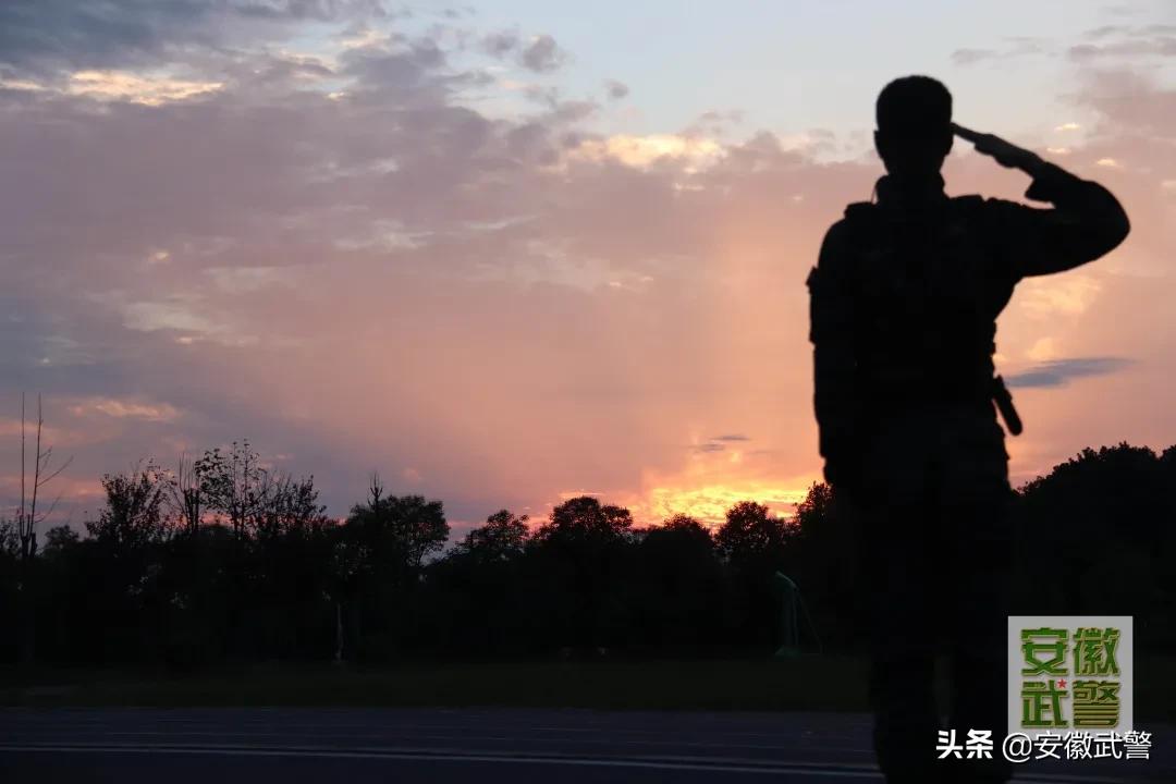 军人风貌有多美,曾经的军人有多美
