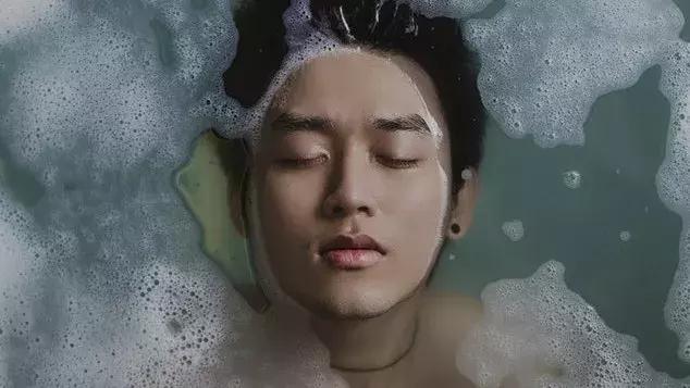 清理黑头的正确方法,清理黑头的正确方法是什么