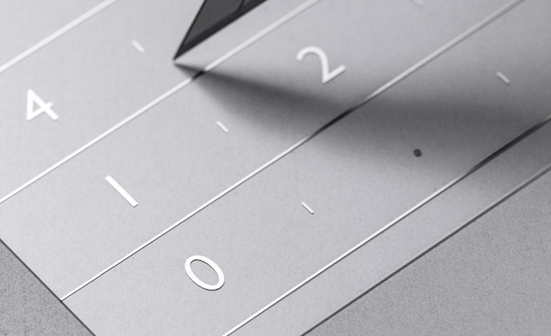 笔记本触控板变精准,一张膜秒变显示屏