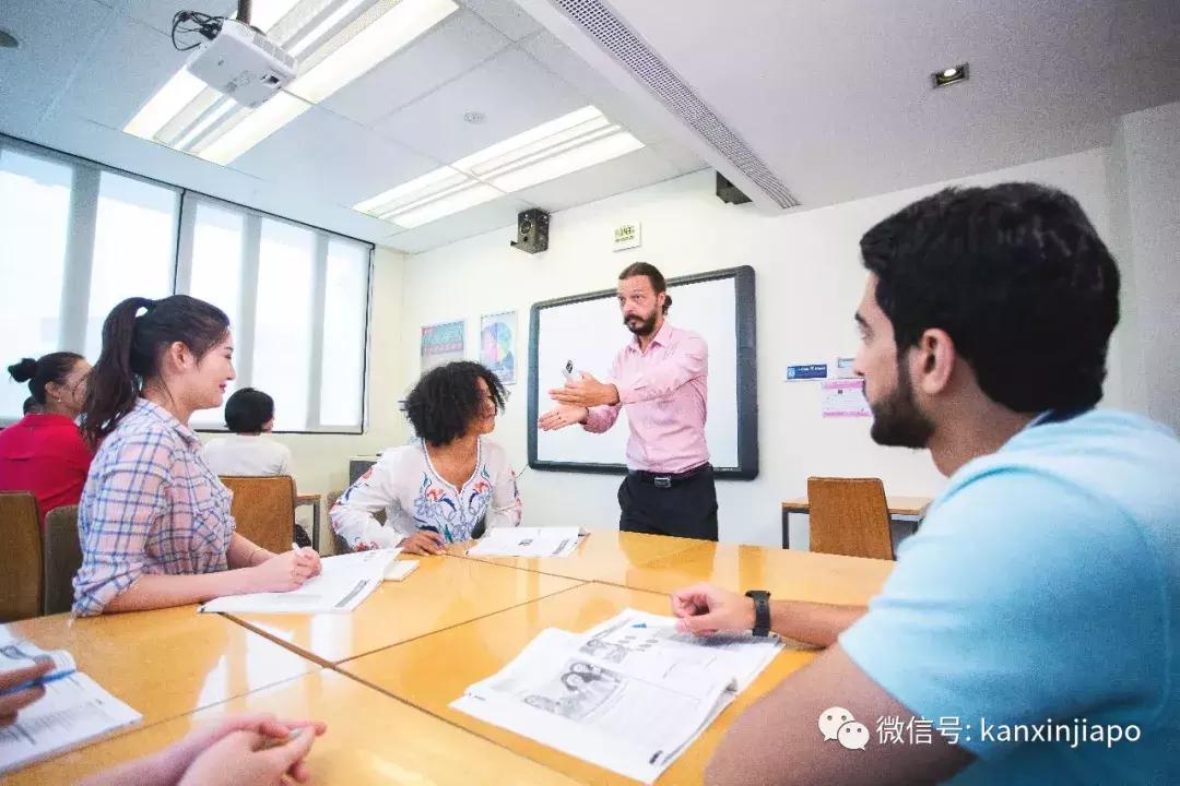 国籍?准证?语言?中国人在新加坡工作的隐形天花板到底是什么?