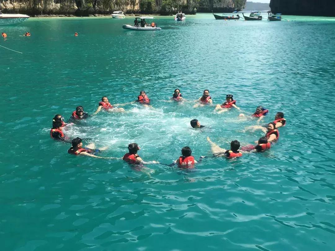 泰国皮皮岛一日游 (泰国皮皮岛旅游团)