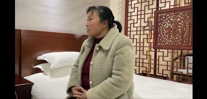 劳荣枝890分钟庭审细节：看到被肢解照片撇头尖叫