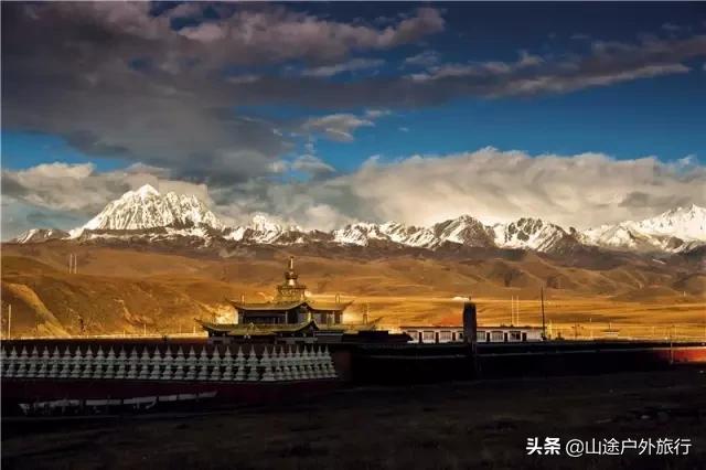 神山十大徒步路线图,川西小环线自驾攻略青绕神山