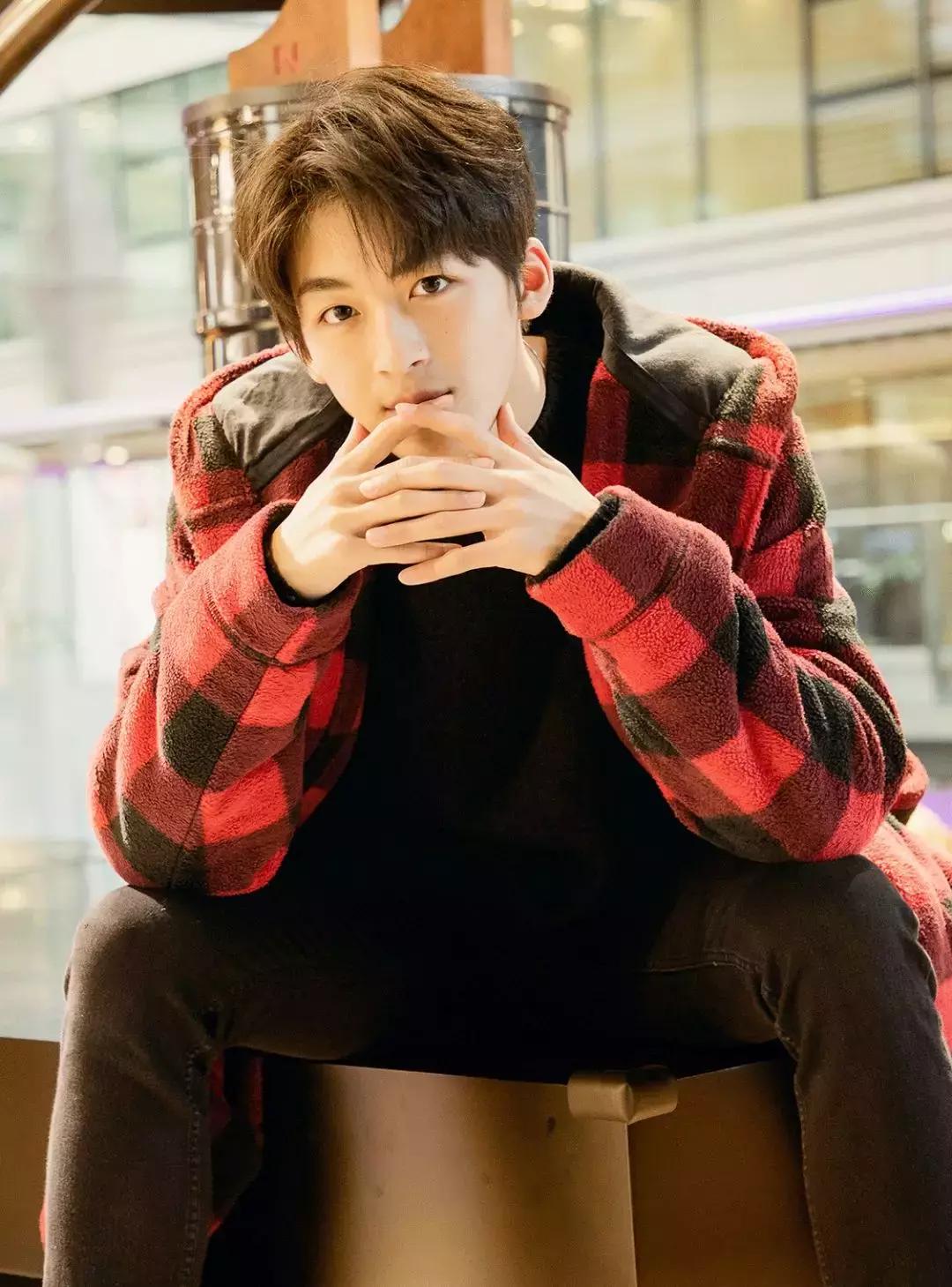 创2|又一批新鲜的小哥哥入库啦，现在入市稳赚不赔