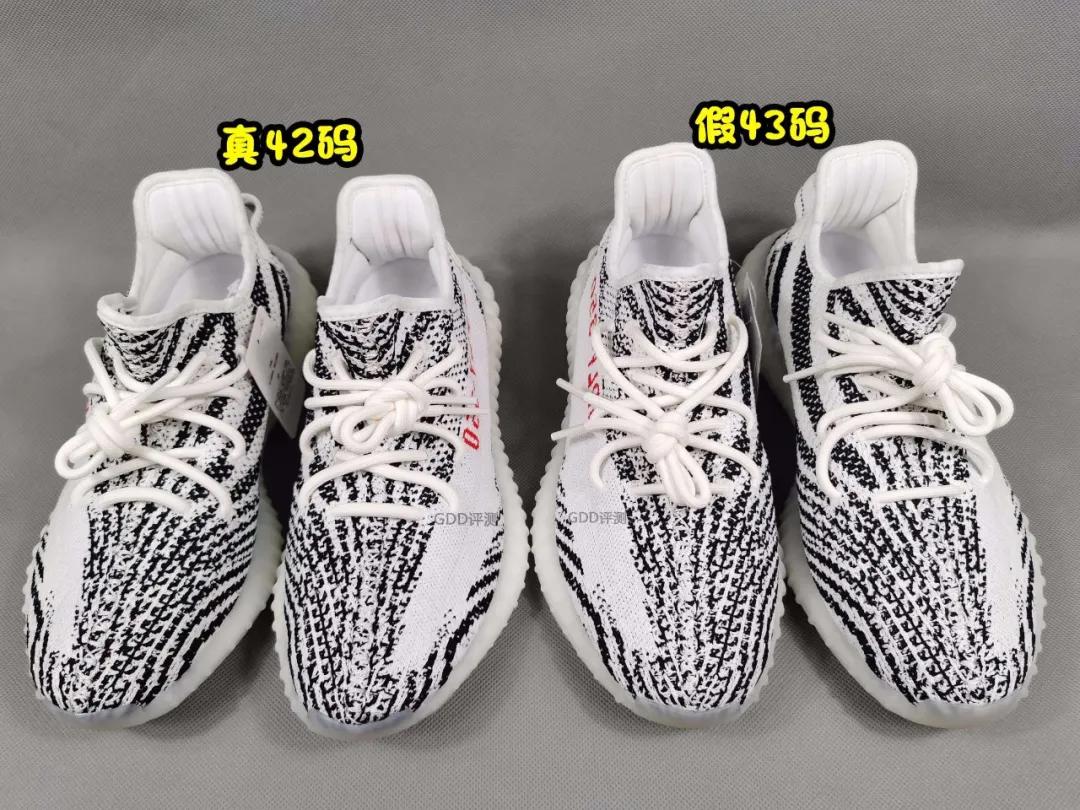 yeezy350白斑马三个版本对比,yeezy350白斑马2018鉴定
