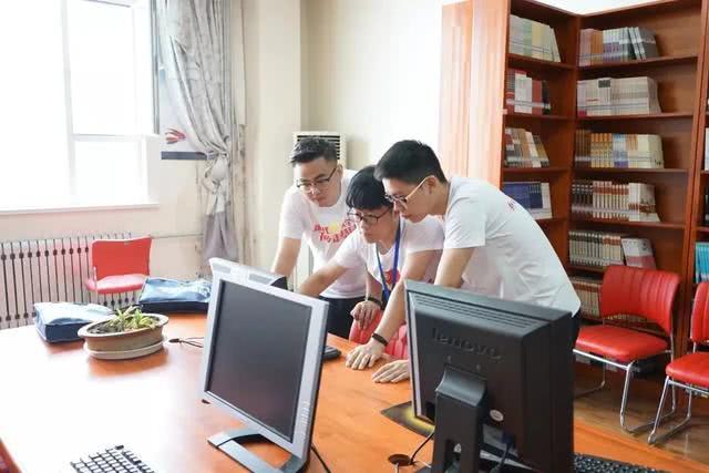 一个月21个县长开直播,疫情中的“新基层”