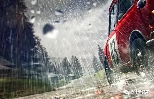 心慌气短胸闷喘不上气是中暑了吗,心慌气短出凉汗浑身没劲