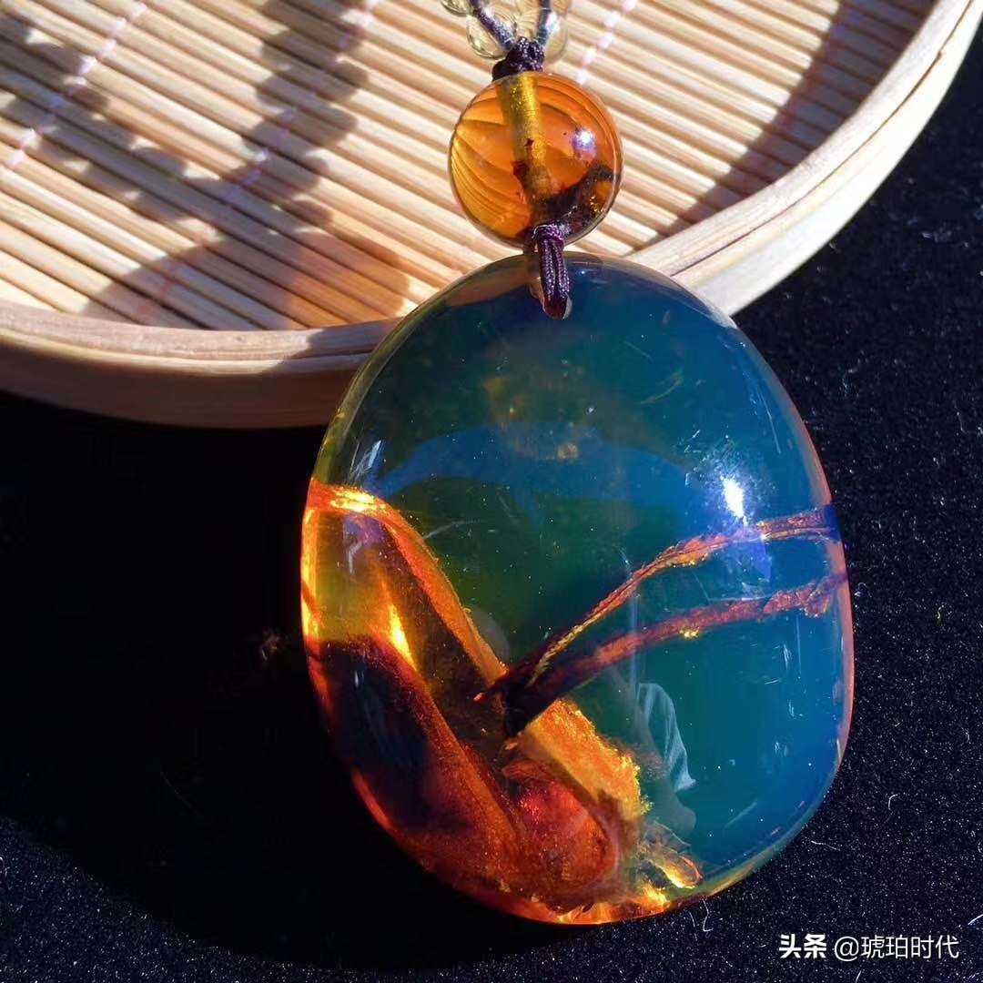 琥珀蜜蜡的品质等级划分,琥珀蜜蜡12种分类全解析