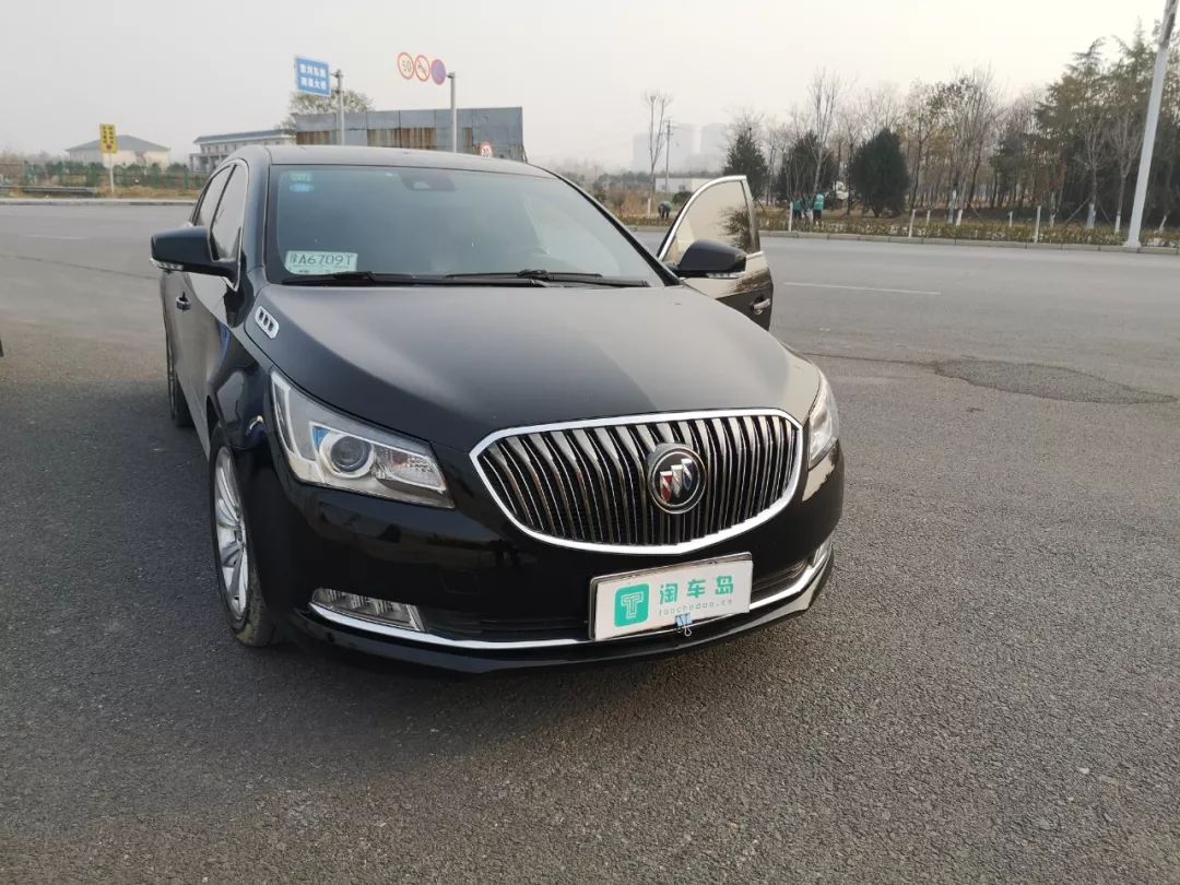 十八万买一个2.0t的别克君越真香,18款2.0t别克君越二手值得买吗