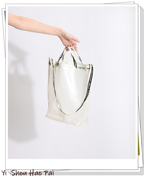 现在单肩包日系搭配look,手袋整体造型给你6款今秋包包