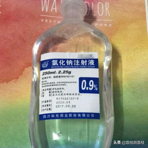 掏了室友脸上一颗大黑头，留了一个大洞，该怎么办？