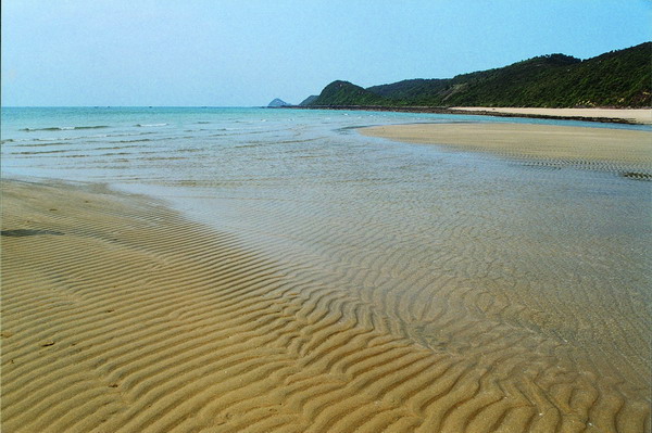 广西十大海岛沙滩,广西半岛旅游景点