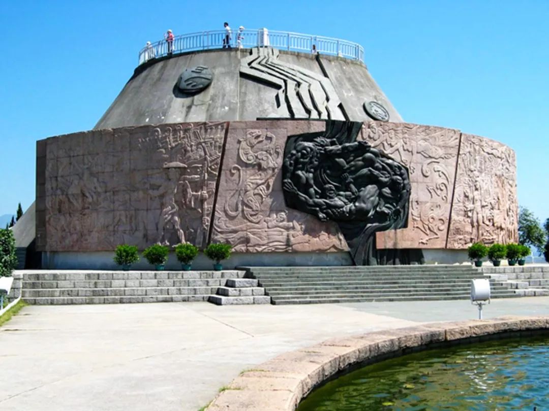 宜昌三峡水利大坝,三峡大坝世界最大水利工程