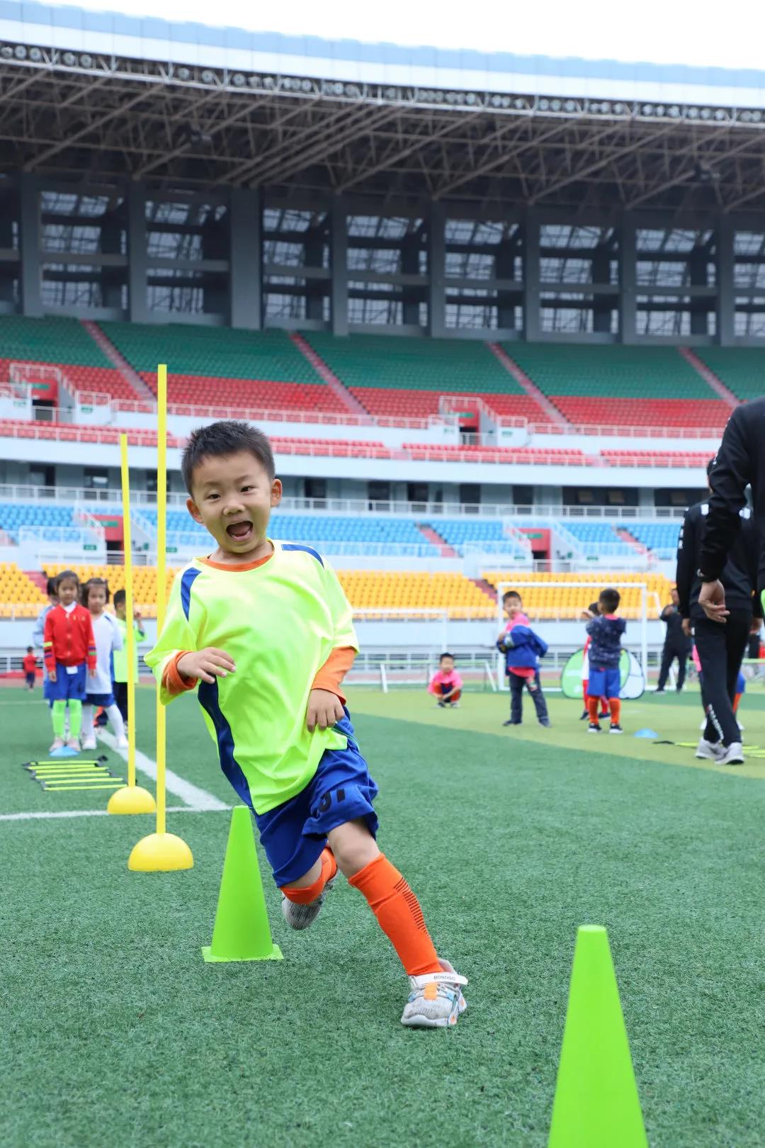 聊城市趣味运动会,聊城学校足球比赛