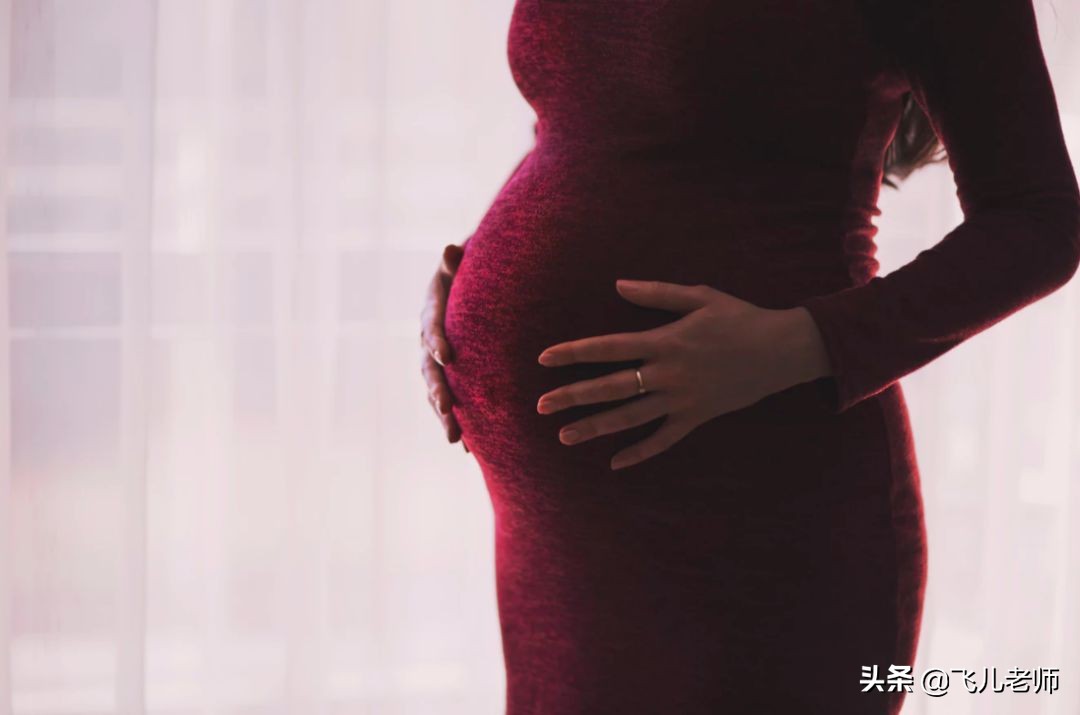 妊娠期下面疼是怎么回事,妊娠期腰背疼的原因和缓解方法