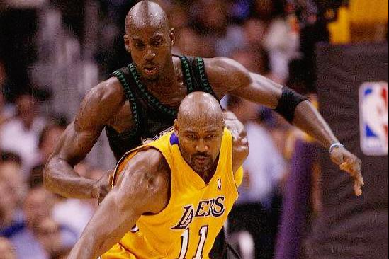 NBA上古巨星传-卡尔·马龙！铁骨硬汉心，梦别紫金城