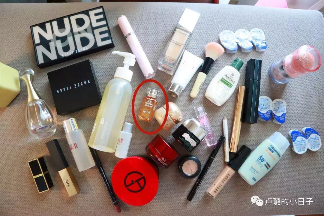 出门便携式化妆包软包中号,旅行化妆包大公开